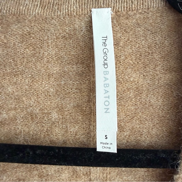 Aritzia Babaton Wrap Sweater - Picture 3 of 8